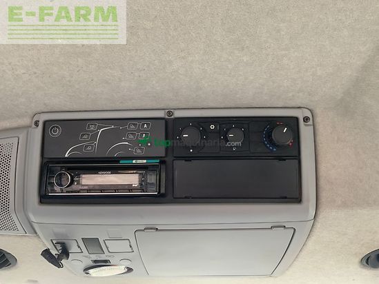 Tractor agrícola - Valtra - t174 hi tech tractor (st25043)