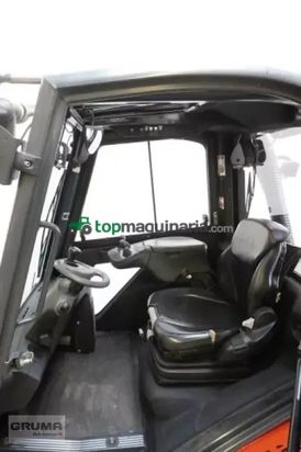 Elevadora - Linde - h 30 d (3b) evo 393-02
