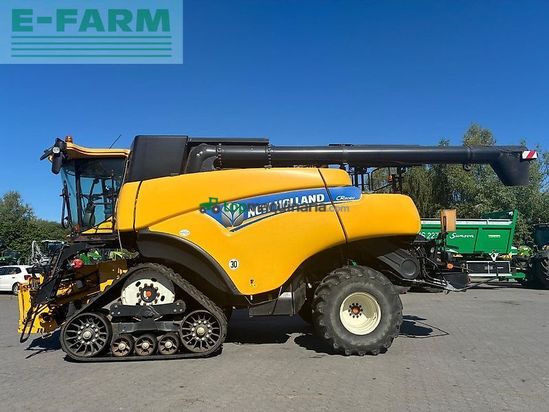 Cosechadora de Cereal - New Holland - cr 8080