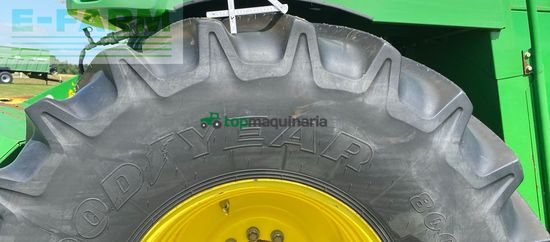 Cosechadora de Cereal - John Deere - 7500
