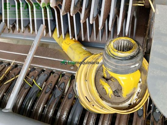 Empacadora gigant - Claas - quadrant 3400 rc