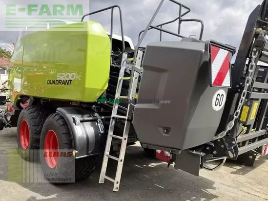 Empacadora gigant - Claas - quadrant 5200 fc evolution
