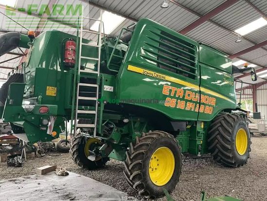 Cosechadora de Cereal - John Deere - t560 hm