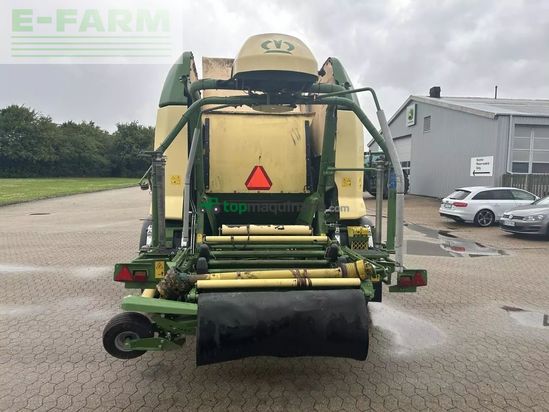 Empacadora gigant - Krone - cf155 xc extreme