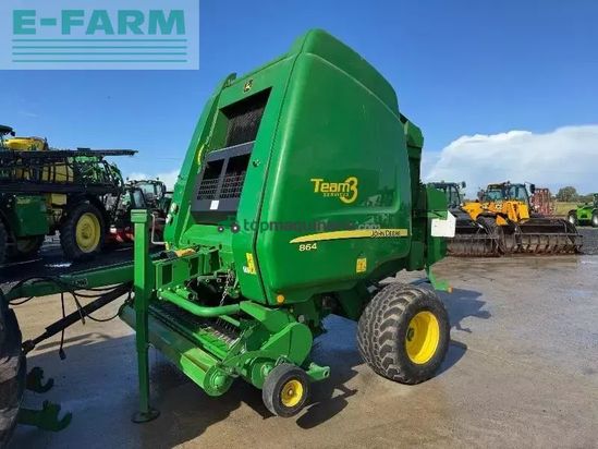 Empacadora gigant - John Deere - 864