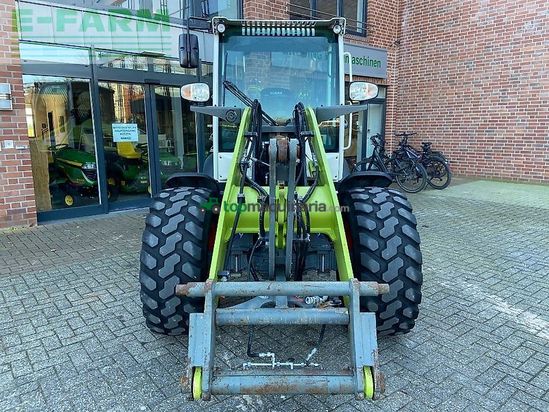 Minicargadora - Claas - torion 535