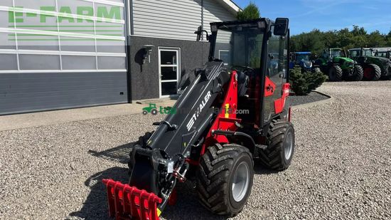 Minicargadora - Thaler - 2838t dpf teleskoparm, kabine og brede hjul