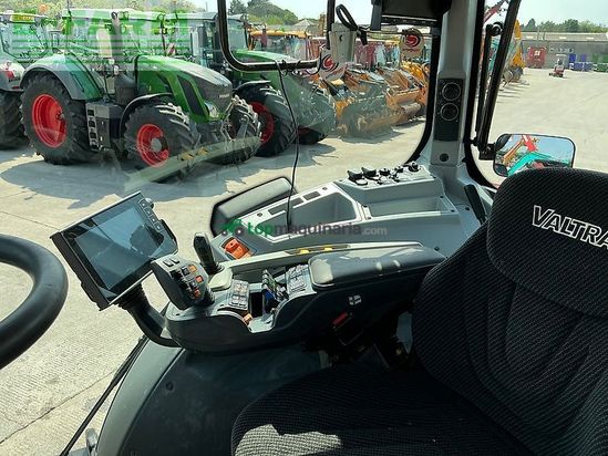 Tractor agrícola - Valtra - t194 direct tractor (st26486)