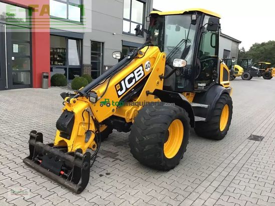 Minicargadora - JCB - tm 220