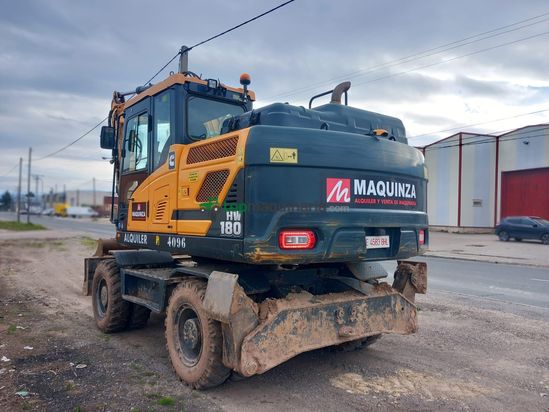 Excavadora HYUNDAI HW180