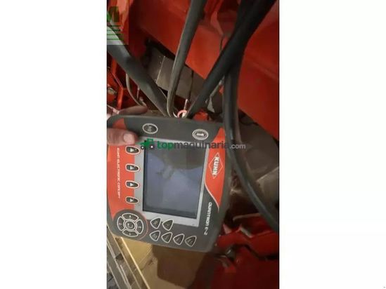 Esparcidor - Kuhn - axis401wt25
