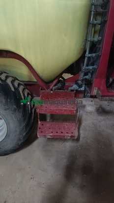 Atomizador marca Hardi modelo Mercuri 4000 