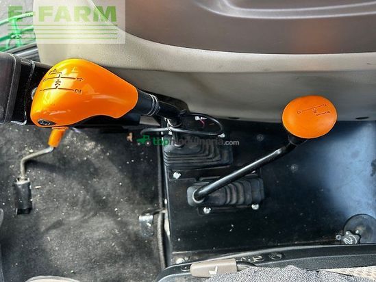 Tractor agrícola - John Deere - 5067 e