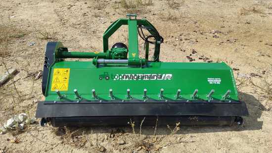 DESBROZADORA TRITURADORA DE MARTILLOS