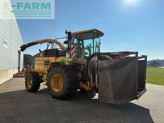 Cosechadora de Cereal - New Holland - fx 300