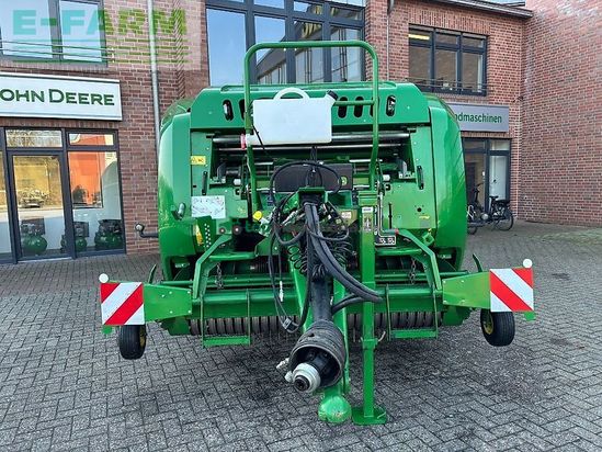 Empacadora gigant - John Deere - c441r