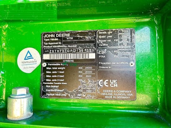 Cosechadora de Cereal - John Deere - t670