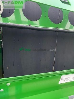 Empacadora gigant - John Deere - v 461 r