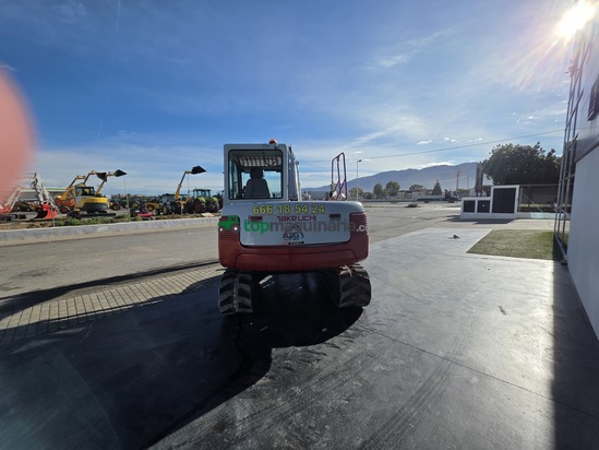 Excavadora - TAKEUCHI TB 175 