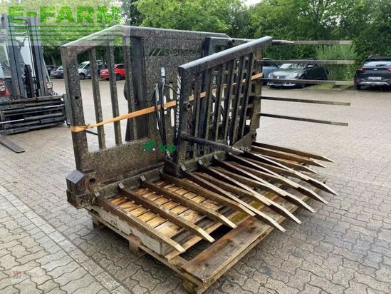 Minicargadora -  - strimech silagegabel defekt, volvo