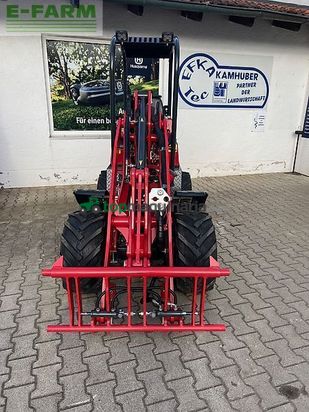 Minicargadora - Thaler - 2326s