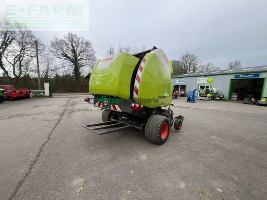 Empacadora gigant - Claas - variant 480 rc