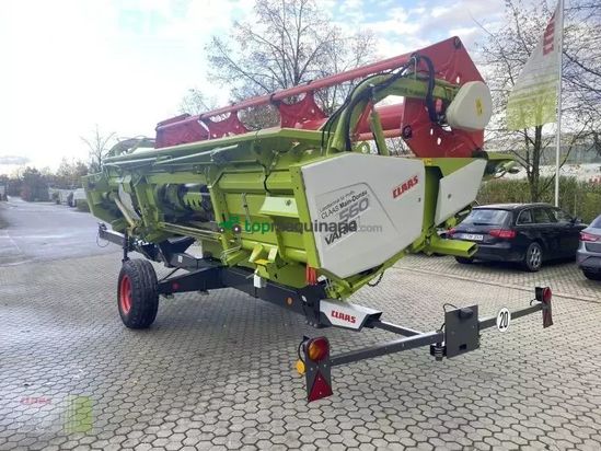 Cosechadora de Cereal - Claas - trion 520 mit vario 560