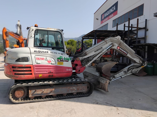 Miniexcavadora TAKEUCHI TB290