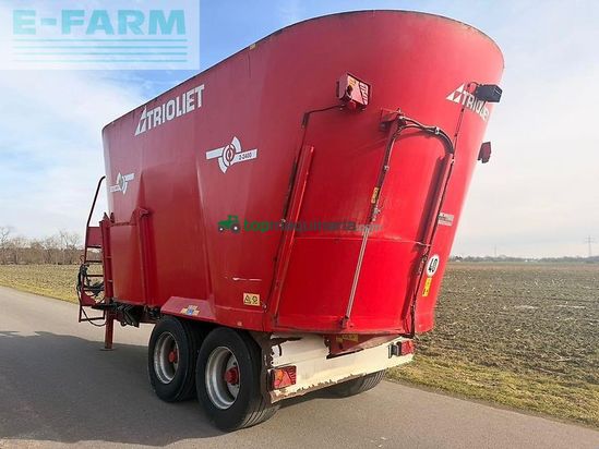 Remolqu esparcidor -  - trioliet solomix ps 2400 zk-t