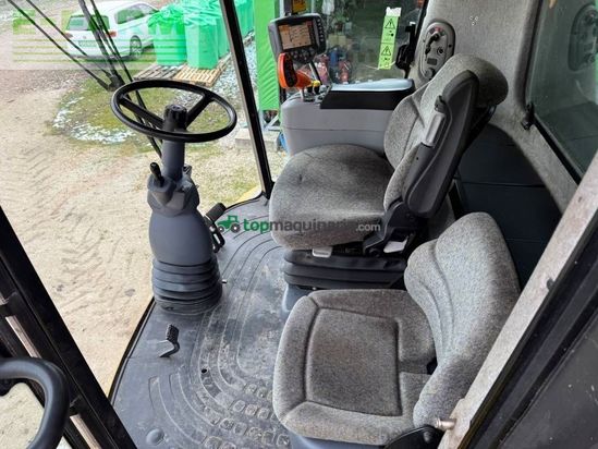 Cosechadora de Cereal - New Holland - cx 8070