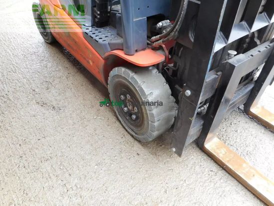 Elevadora - Toyota - 8fbnkt16t triplex 4,7m + ss + ladegerät ( lithiu
