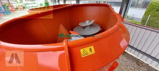 Remolqu esparcidor - Kuhn - profile 22.2 cl