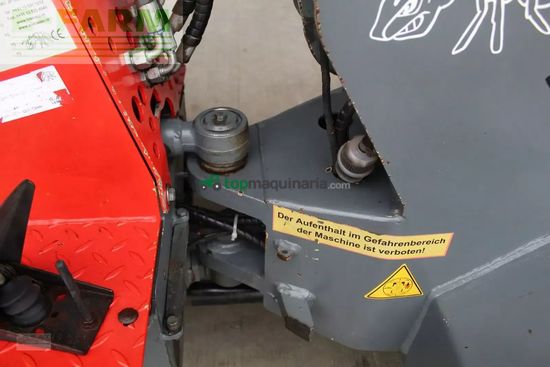 Telescopica - Giant - hoflader d 335 t