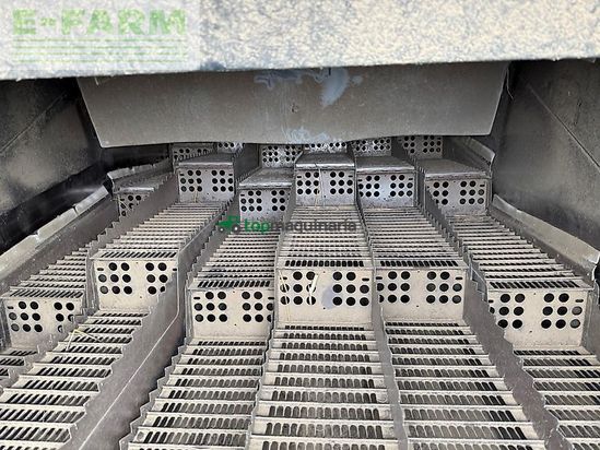 Cosechadora de Cereal - New Holland - cx8070 (cx8060,cx8080)