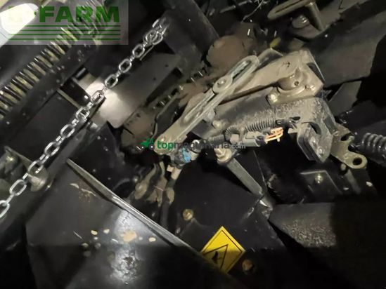 Empacadora gigant - New Holland - roll-belt 180 superfeed