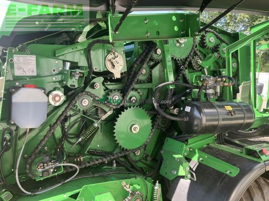 Empacadora gigant - John Deere - festkammer-kombipresse c441r