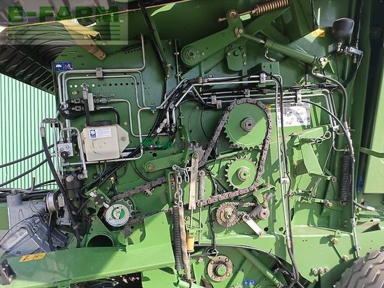 Empacadora gigant - Krone - v 180 xc comprima