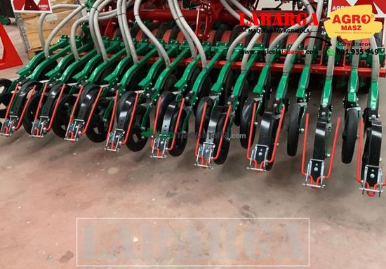 Sembradora Neumática 3M AGRO-MASZ