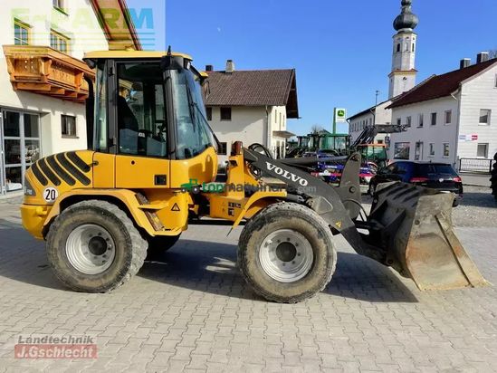 Minicargadora - Volvo - l 30b pro