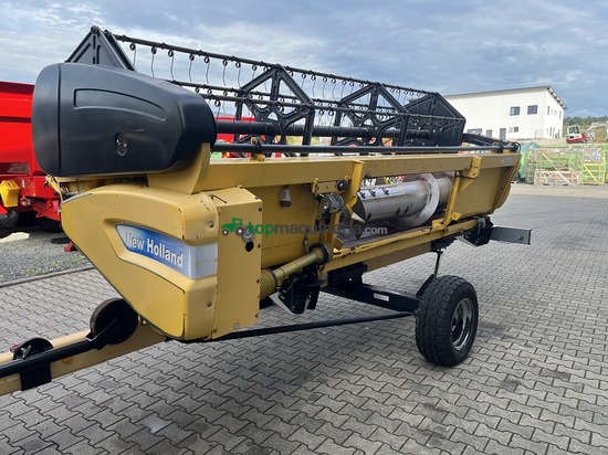 Cosechadora de Cereal - New Holland - CS540