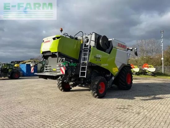 Cosechadora de Cereal - Claas - trion 530 montana