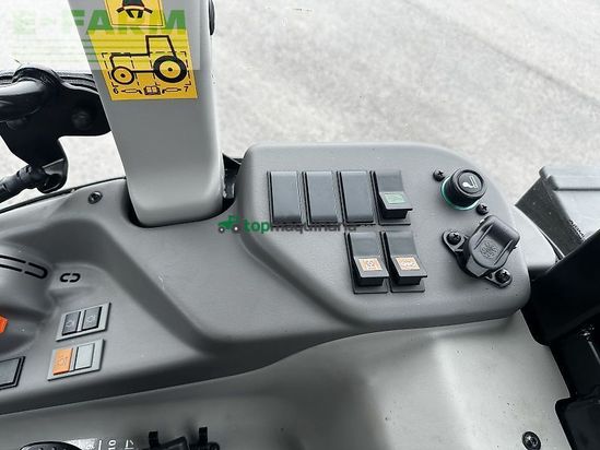 Tractor agrícola - Claas - nexos 220 s comfort