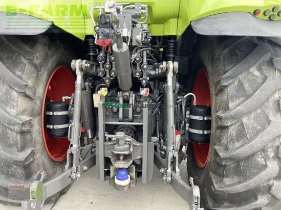 Tractor agrícola - Claas - axion 810 cmatic