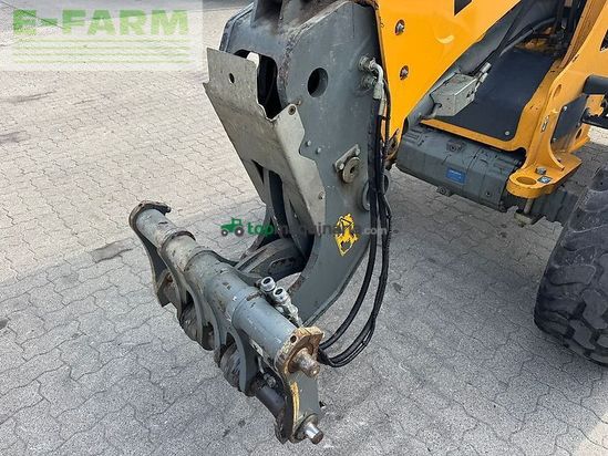 Minicargadora - Liebherr - 509 tele