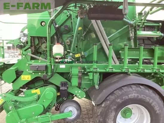 Empacadora gigant - McHale - fusion vario