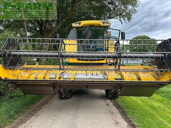 Cosechadora de Cereal - New Holland - tc5070