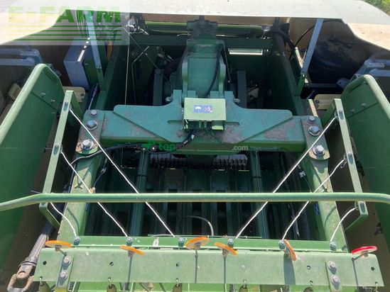 Empacadora gigant - Krone - 1270 xc