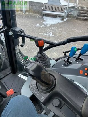 Tractor agrícola - New Holland - t 5.120