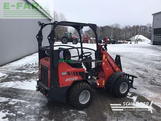 Minicargadora - Schaffer - 2028-2