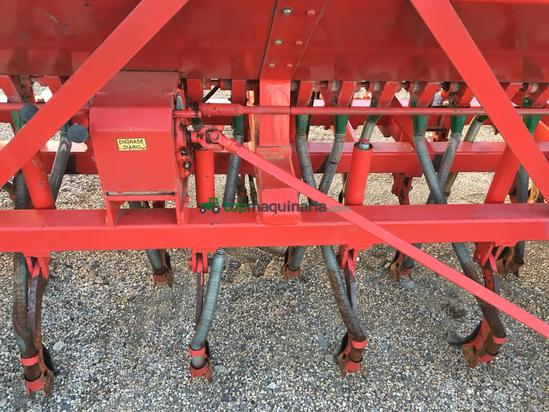 Sembradora Larrosa SPACE 900-3  de 4 metros